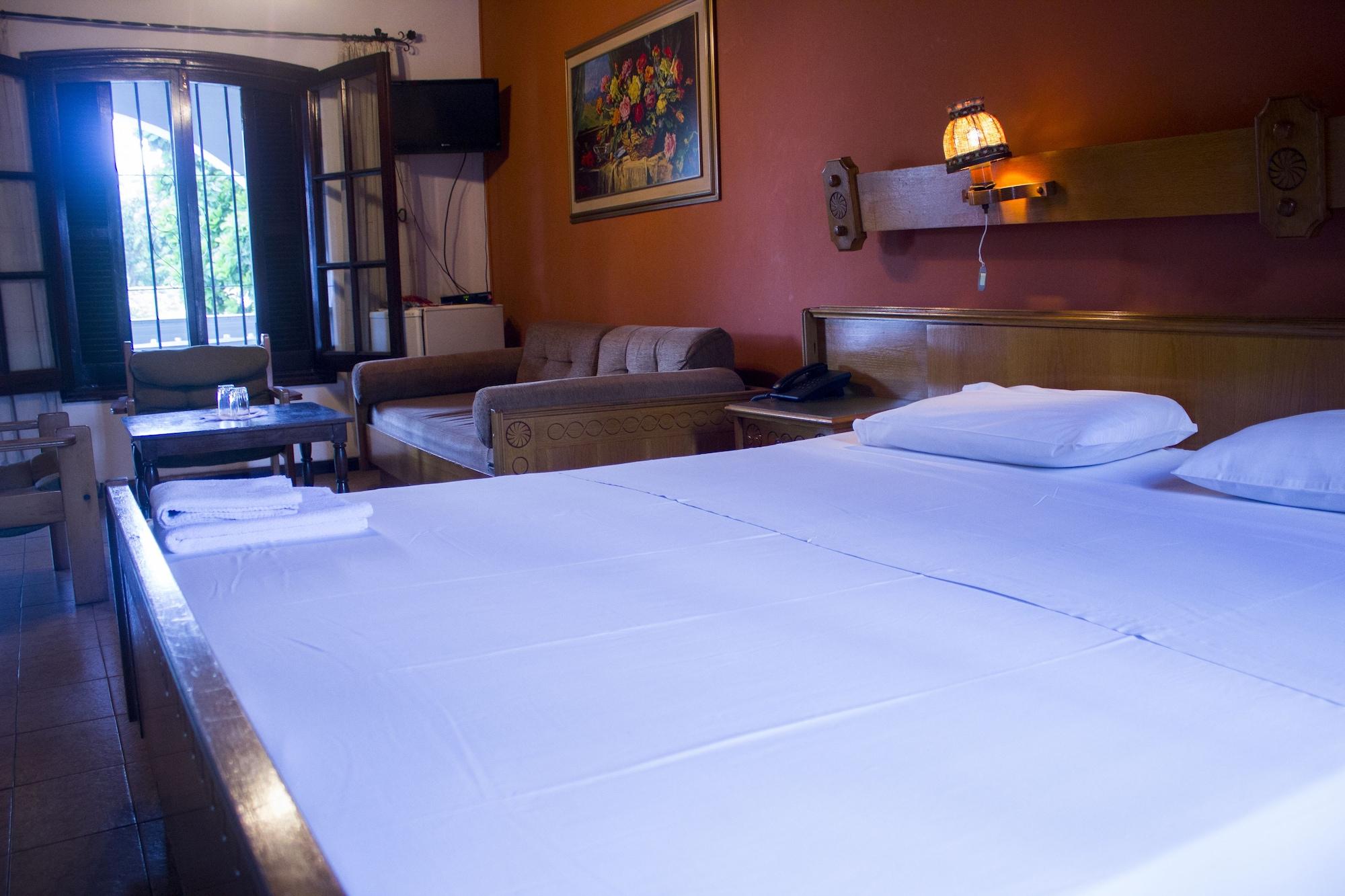 Hotel Bavaria อะซุนซิออง ภายนอก รูปภาพ