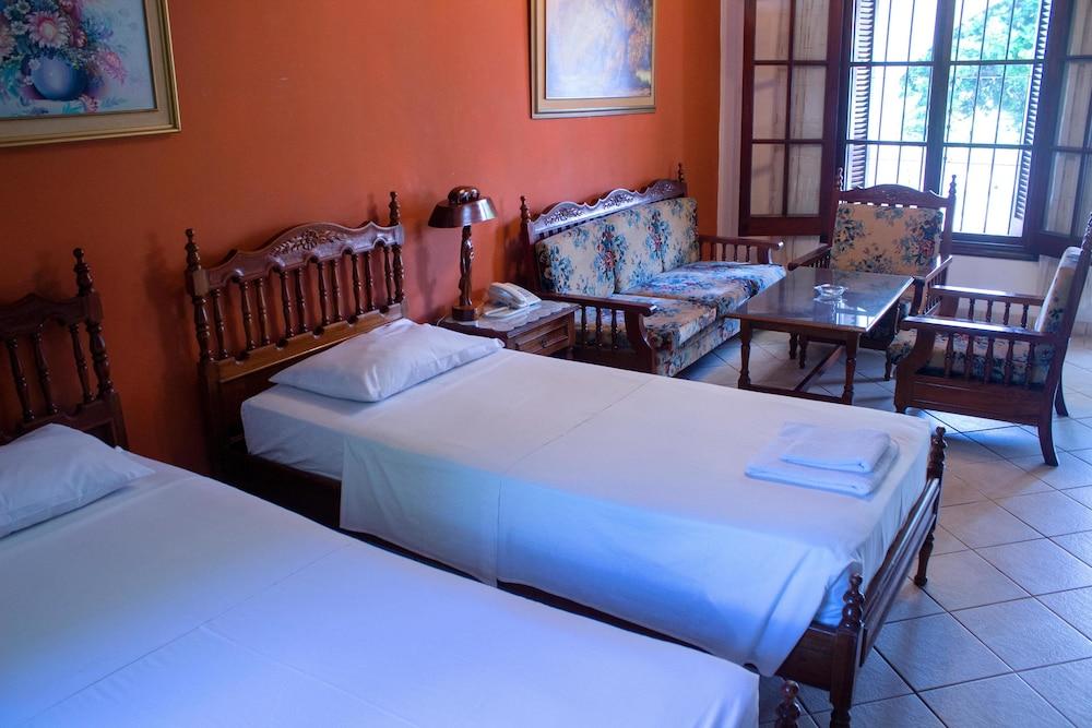 Hotel Bavaria อะซุนซิออง ภายนอก รูปภาพ