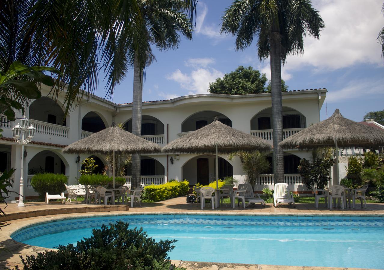 Hotel Bavaria อะซุนซิออง ภายนอก รูปภาพ