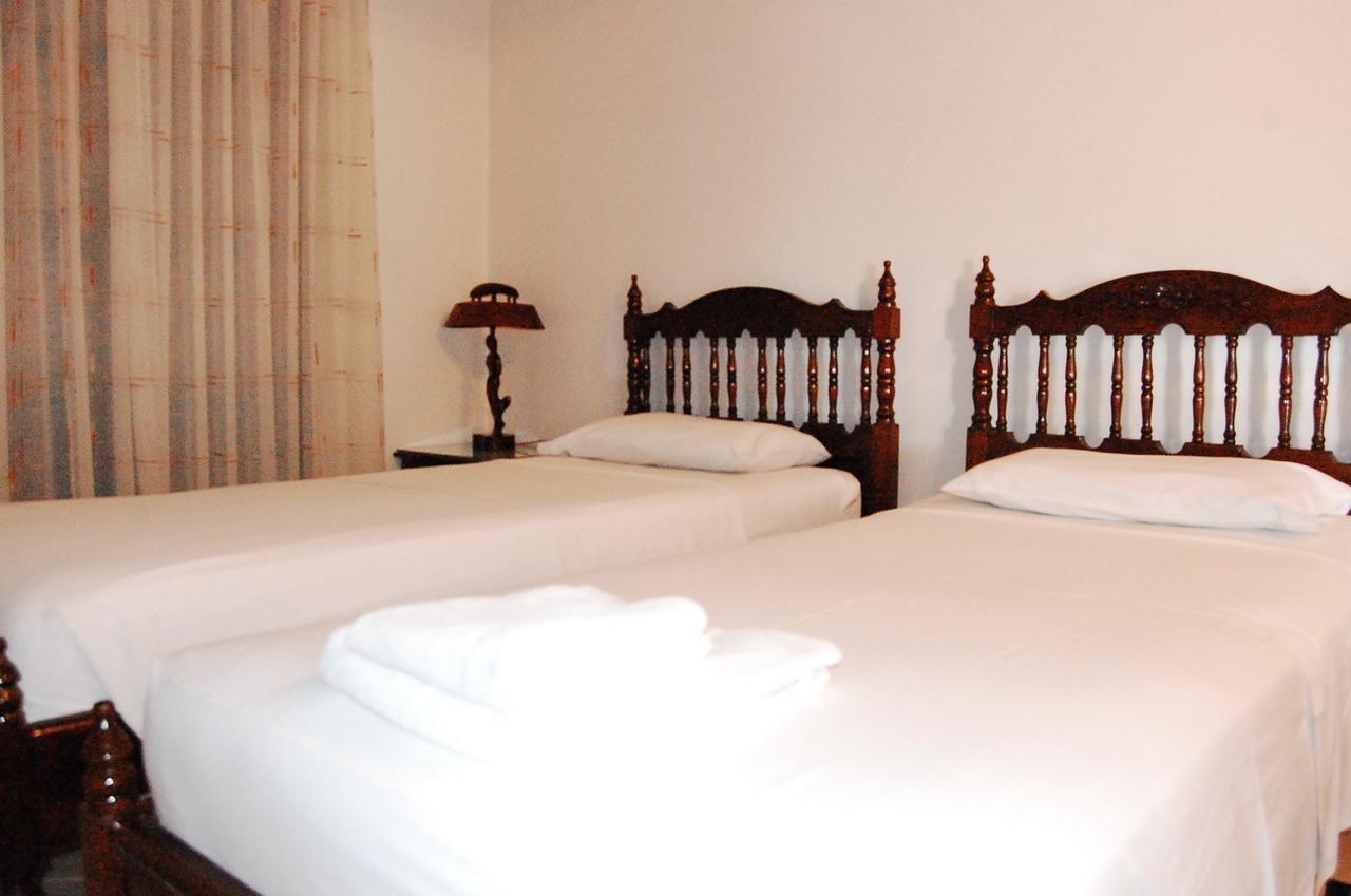Hotel Bavaria อะซุนซิออง ภายนอก รูปภาพ